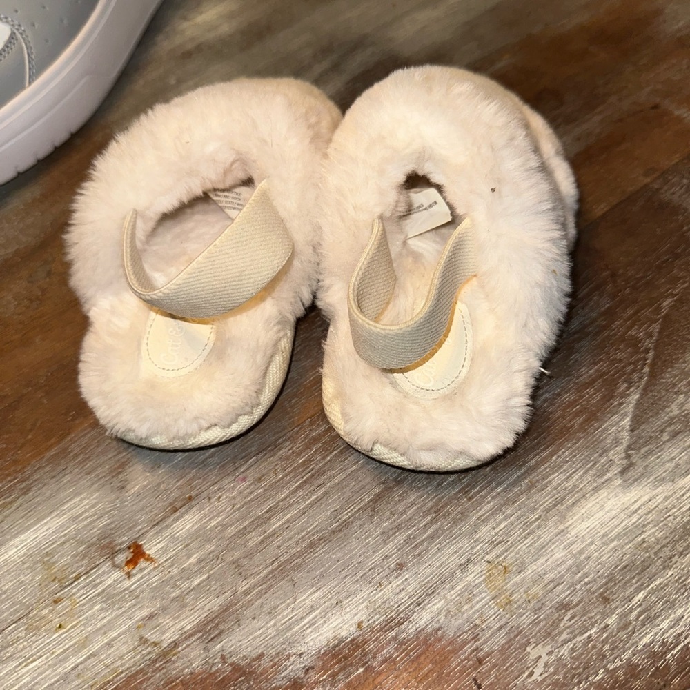 Cozy Cream toddler slippers/house shoes